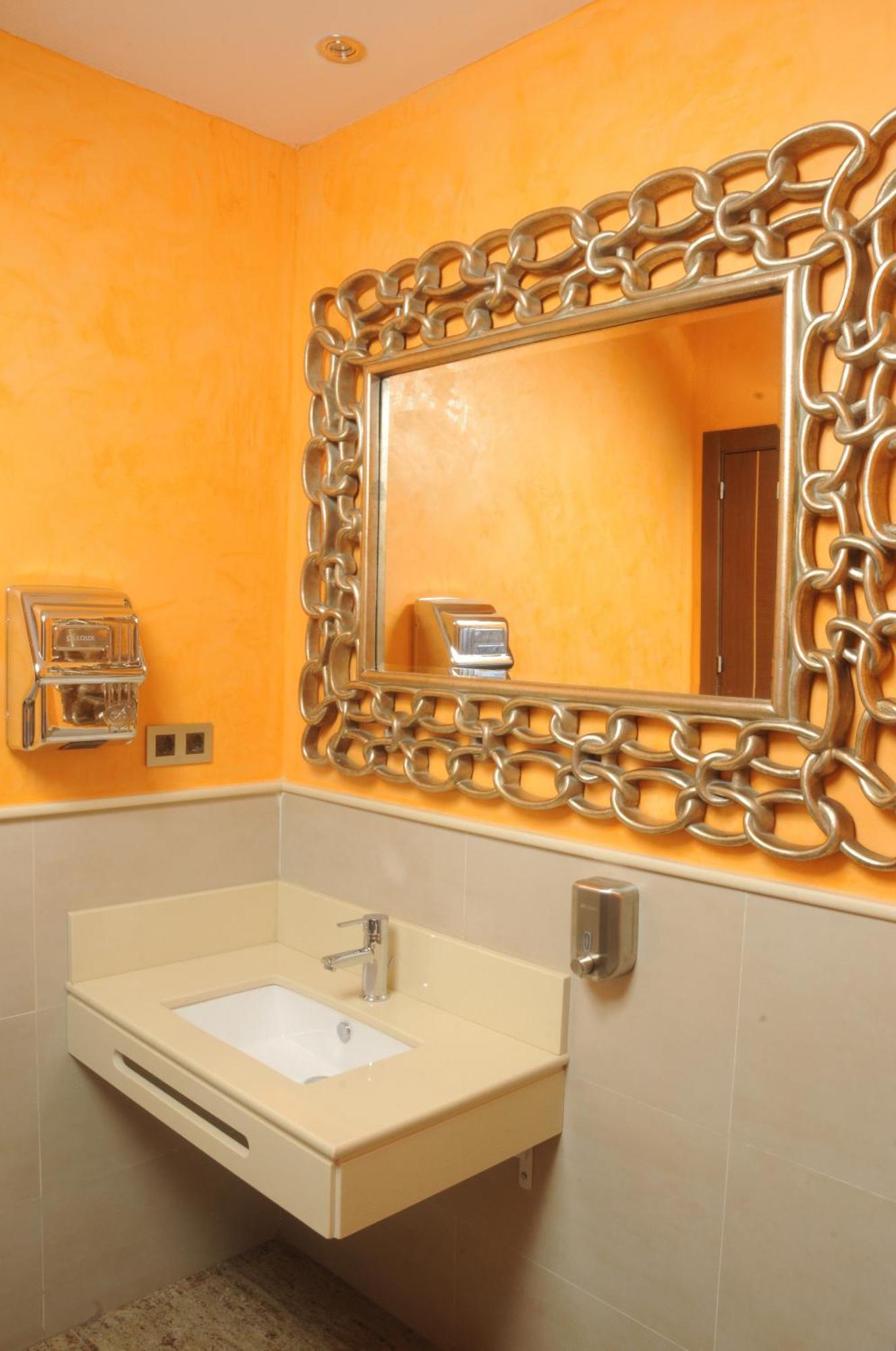 Hotel Venecia Seville Ngoại thất bức ảnh
