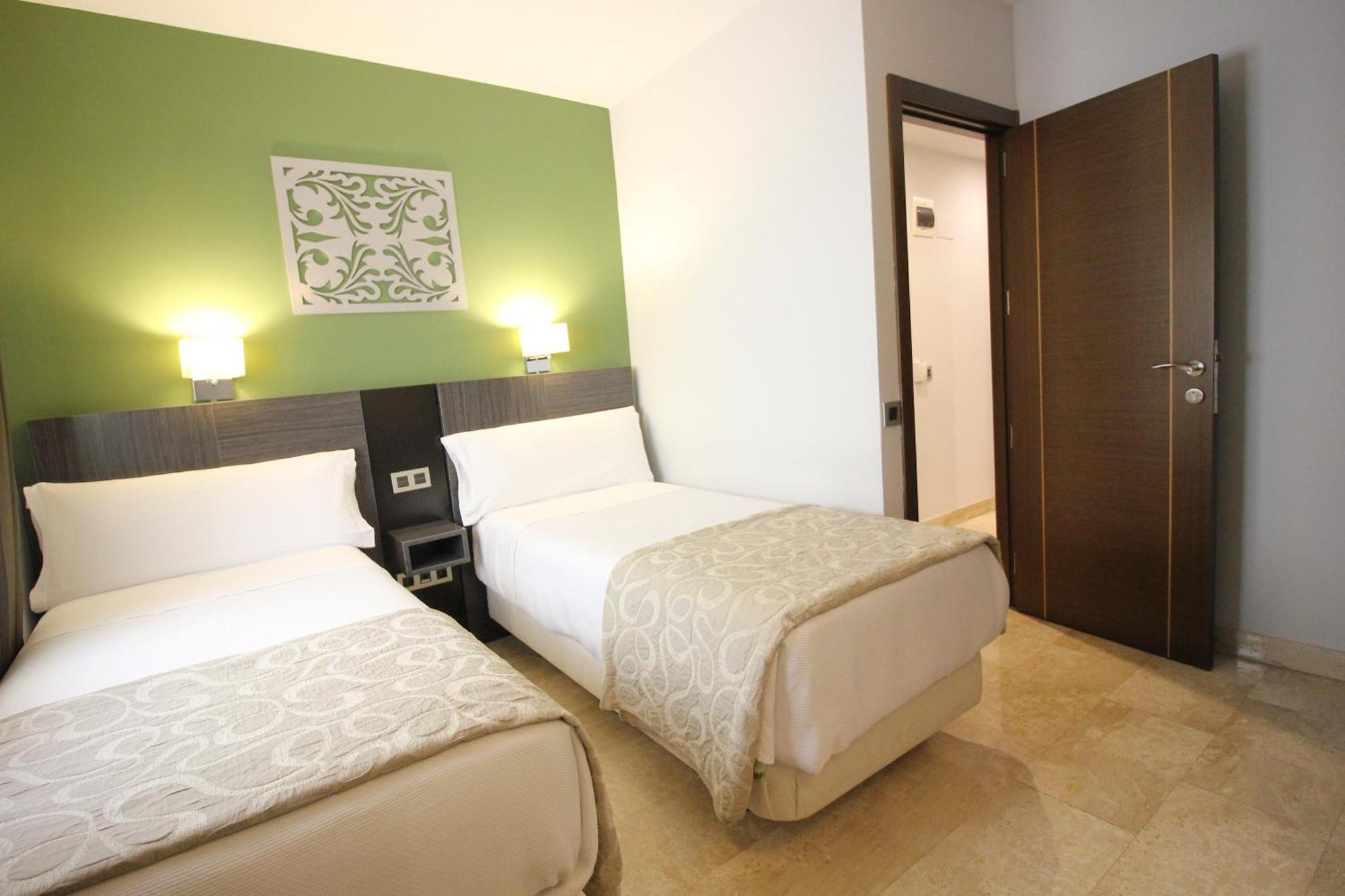 Hotel Venecia Seville Ngoại thất bức ảnh